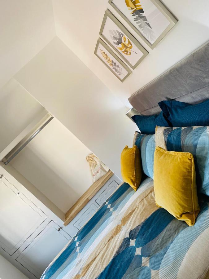Lees Lookout Holt ,2 Bedroom Luxury Apartment With Private Parking Ngoại thất bức ảnh