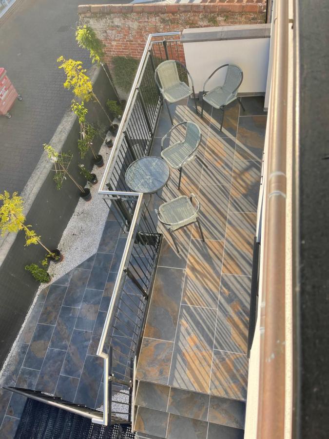 Lees Lookout Holt ,2 Bedroom Luxury Apartment With Private Parking Ngoại thất bức ảnh